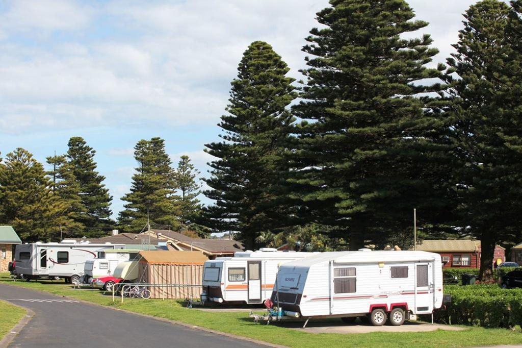 Surfside Holiday Park Γουόρναμπουλ Εξωτερικό φωτογραφία