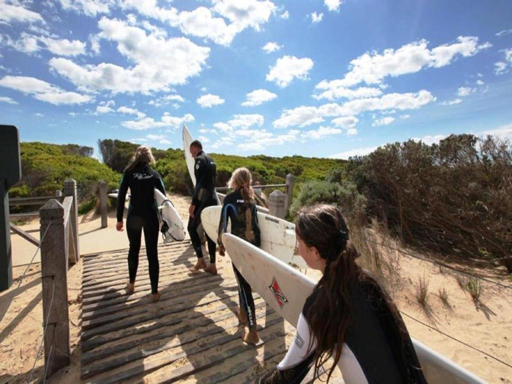 Surfside Holiday Park Γουόρναμπουλ Εξωτερικό φωτογραφία