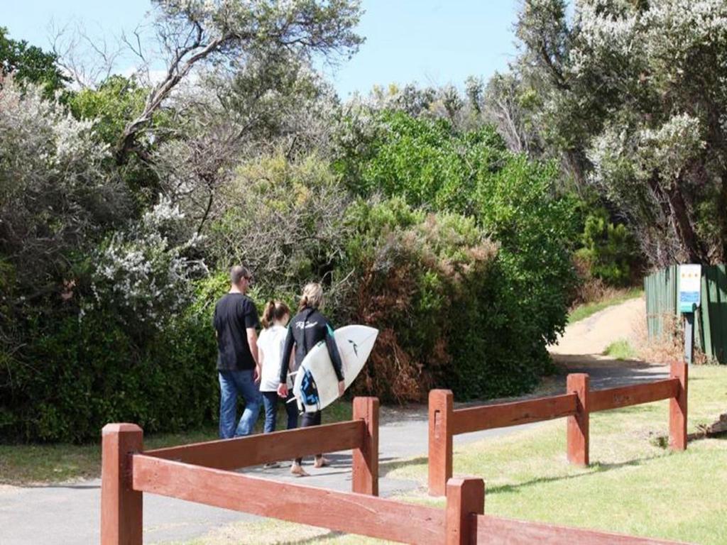 Surfside Holiday Park Γουόρναμπουλ Εξωτερικό φωτογραφία
