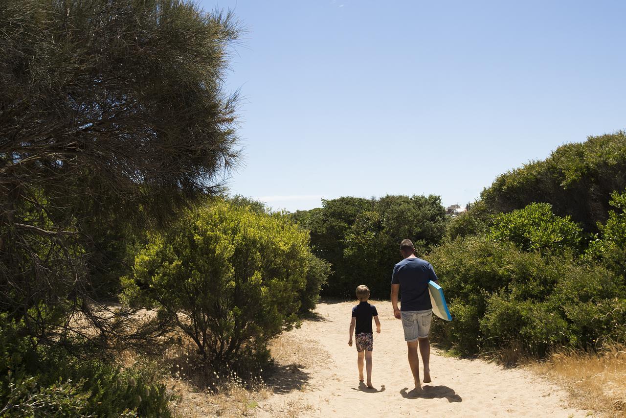 Surfside Holiday Park Γουόρναμπουλ Εξωτερικό φωτογραφία
